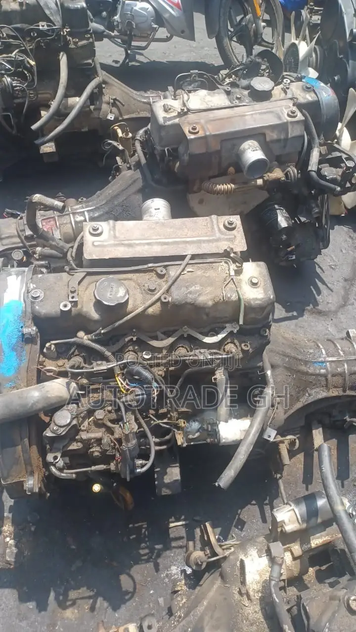 Hyundai Porter II 2.5 Diesel Engine + Gearbox Available