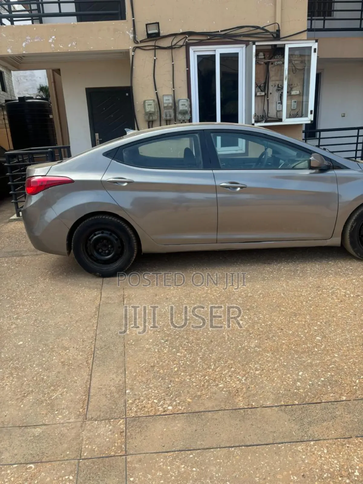 Hyundai Elantra GLS Sedan FWD (1.8L 4cyl 6A) 2013 Silver