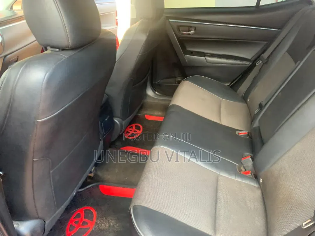 Toyota Corolla S 4dr Sedan (1.8L 4cyl CVT) 2015 Red