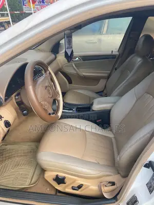 Mercedes-Benz 230E 2011 White