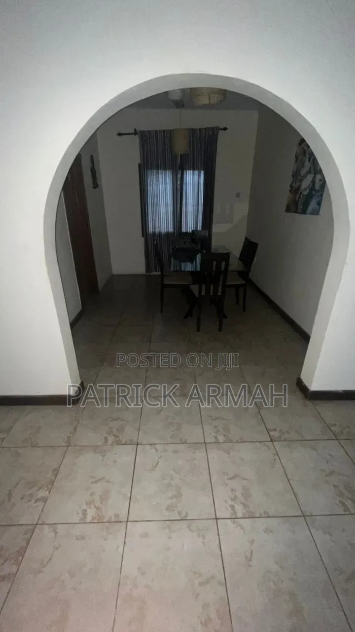 5bdrm House in Kumasi Metropolitan for sale