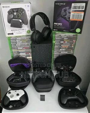 Xbox Series X With Cd Games