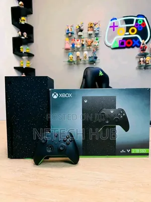 Limited Edition Xbox 2tb With 16games
