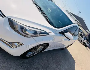 Hyundai Elantra 2014 White