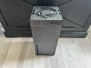 Xbox Series X 2tb No Games and Pad