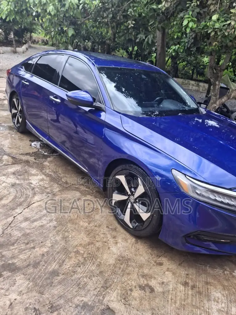 Honda Accord Sport (2.0L 4cyl Turbo 6M) 2019 Blue