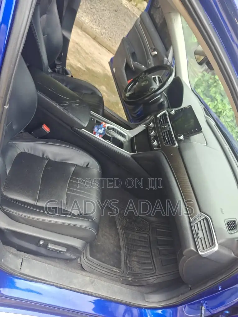 Honda Accord Sport (2.0L 4cyl Turbo 6M) 2019 Blue