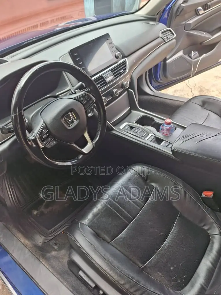 Honda Accord Sport (2.0L 4cyl Turbo 6M) 2019 Blue