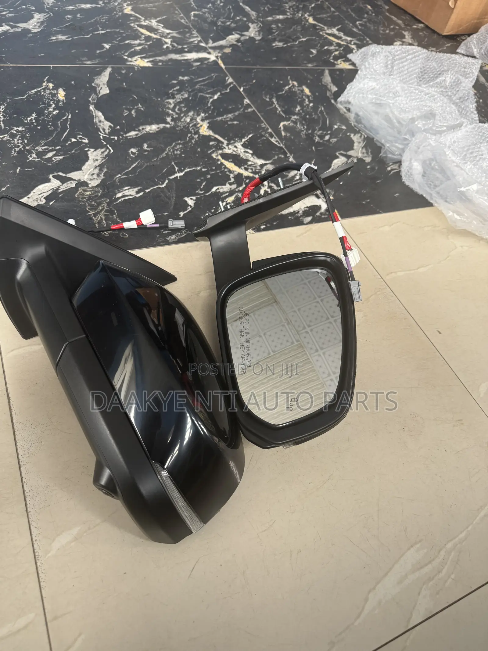 Toyota Tacoma 2025-2026 Side Mirror Pair With Camera