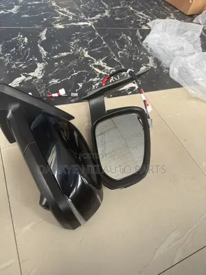 Toyota Tacoma 2025-2026 Side Mirror Pair With Camera