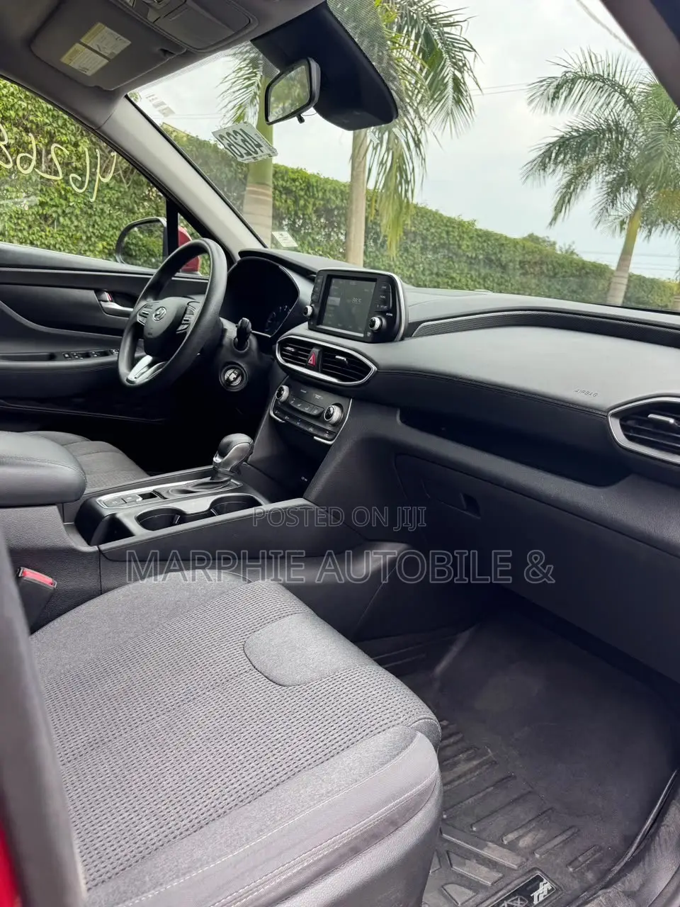 Hyundai Santa Fe SE 2.4 AWD 2019 Red