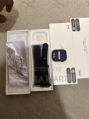 HK 12 Pro Smartwatch