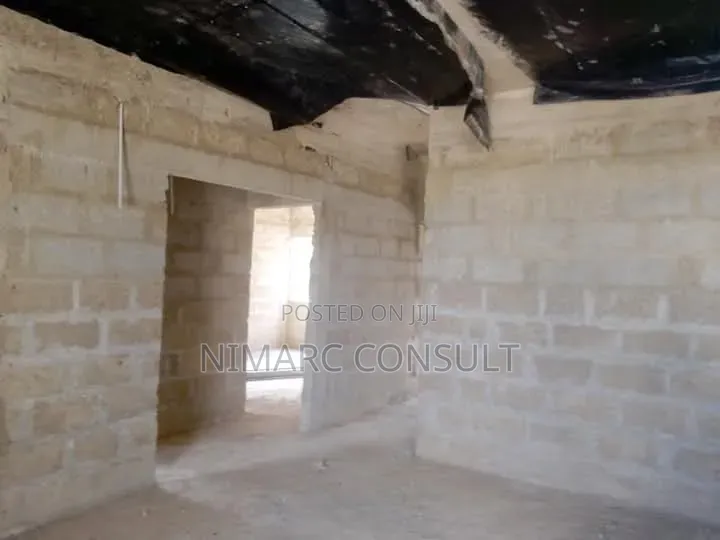 Building Contractor