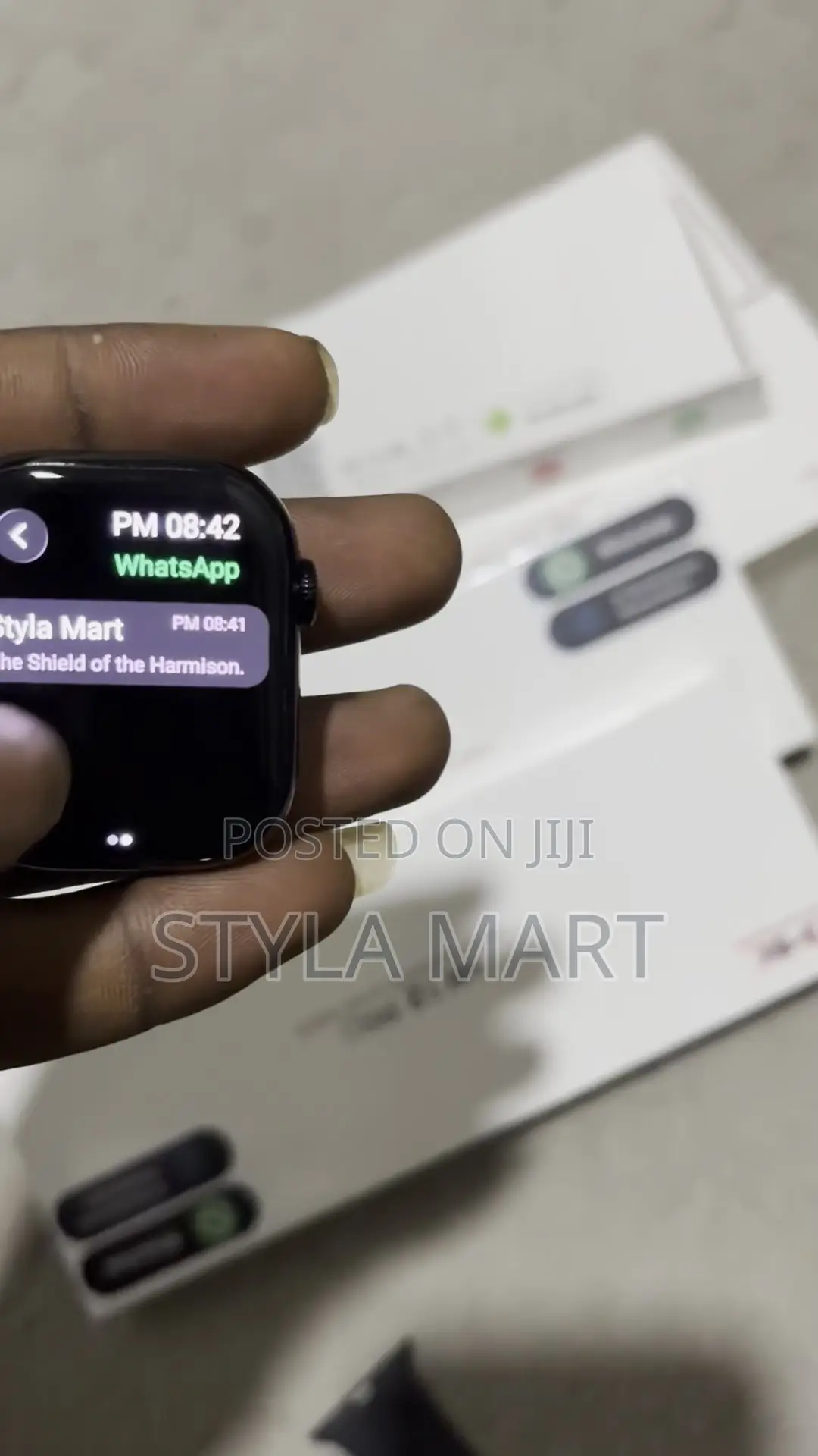 HK 12 Pro Smartwatch