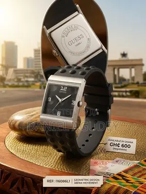 Vintage GUESS Rubber Stud Watch (Ref: 155095L1) – Japan Movement