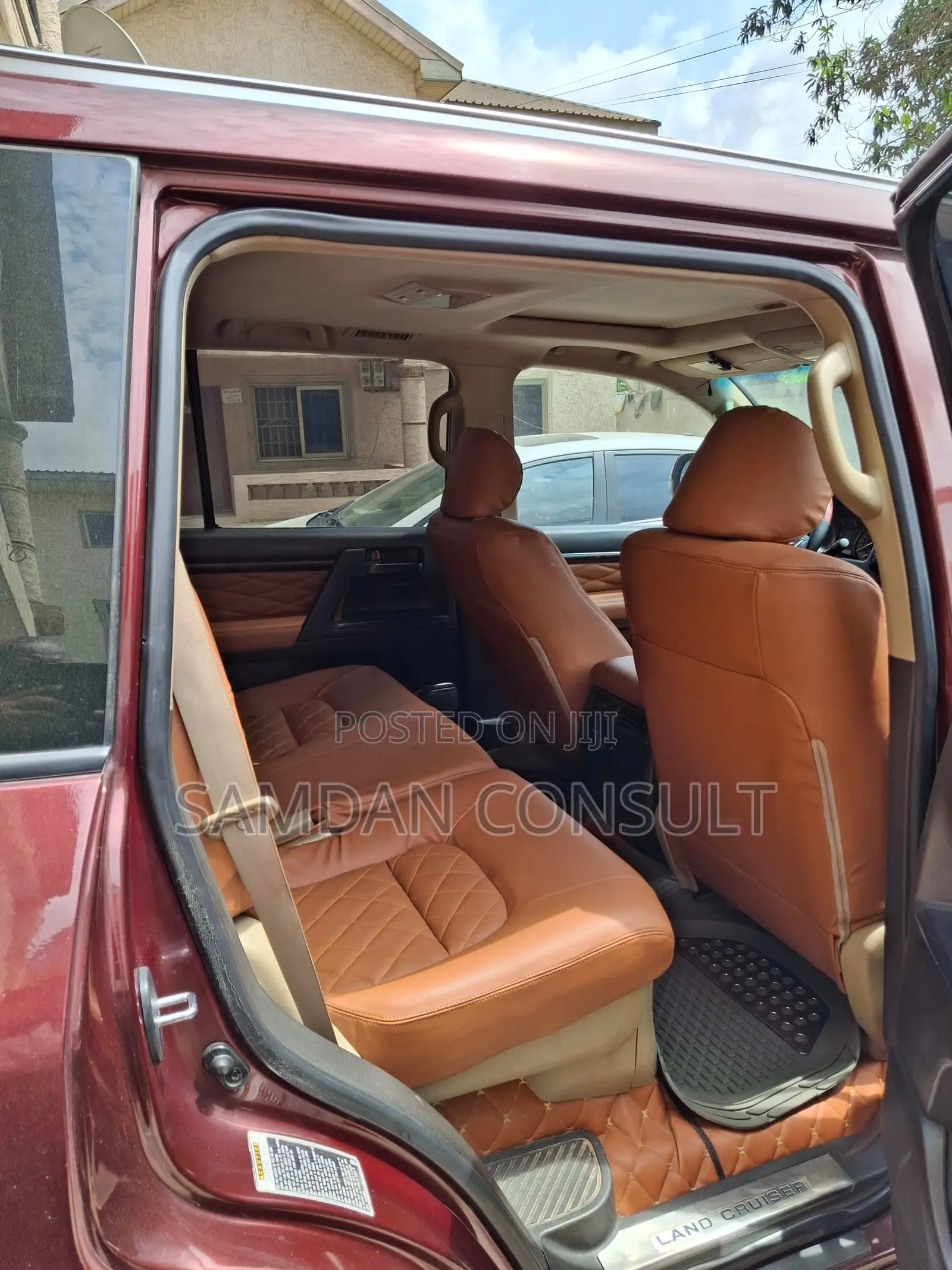 Toyota Land Cruiser 2013 Purple