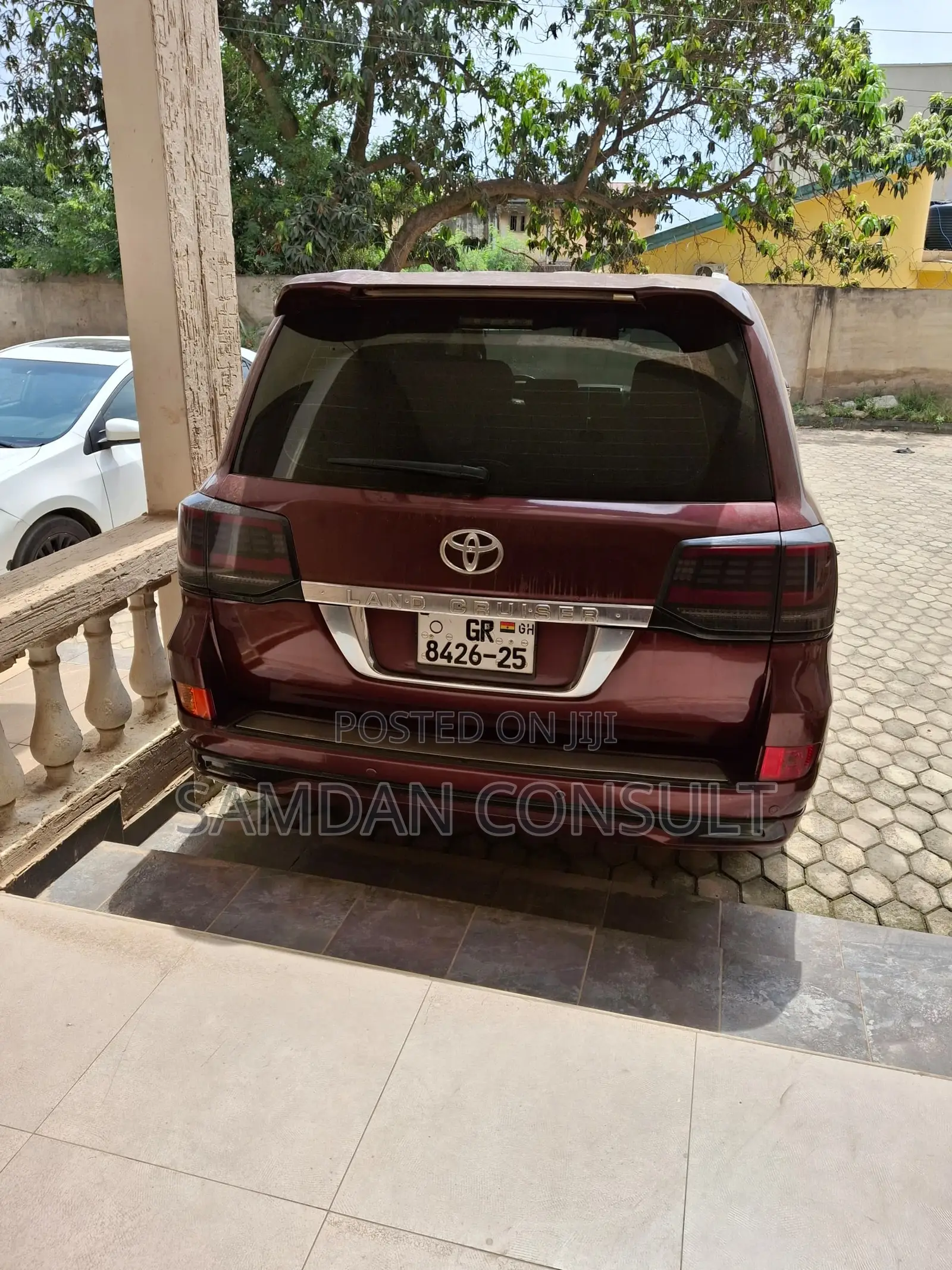 Toyota Land Cruiser 2013 Purple