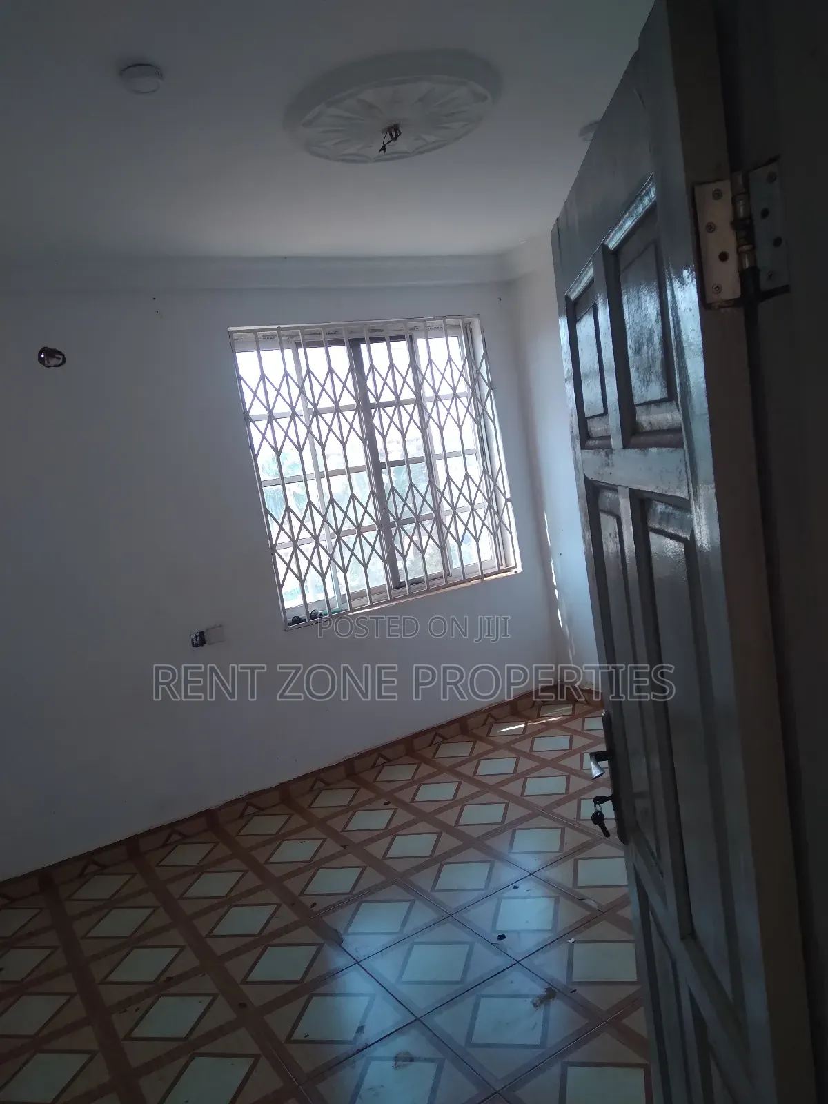 2bdrm Apartment in Ofankor for rent