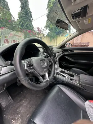 Honda Accord 2019 White