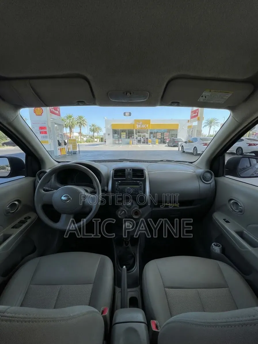 Nissan Almera 2013 Silver