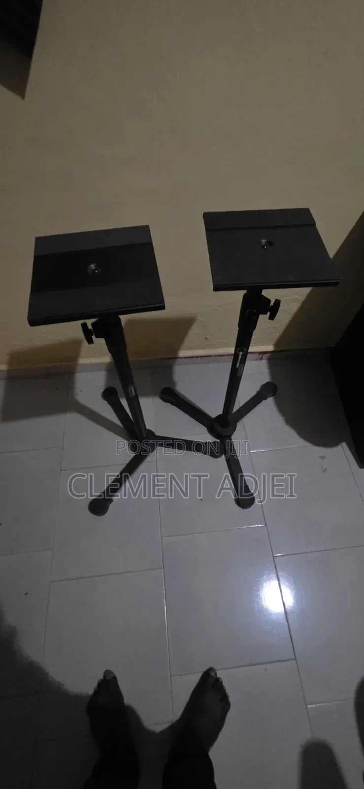 Studio Monitors Stand