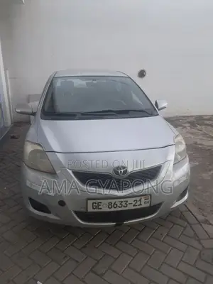 Toyota Yaris 1.5 2009 Silver