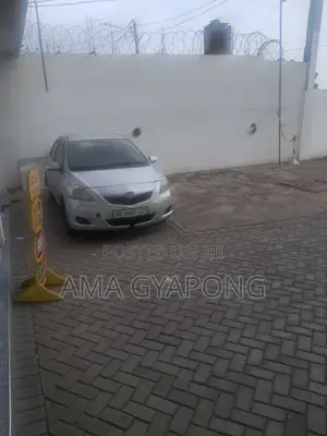 Toyota Yaris 1.5 2009 Silver