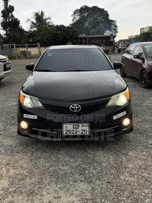 Toyota Camry SE 4dr Sedan (2.5L 4cyl 6A) 2014 Black