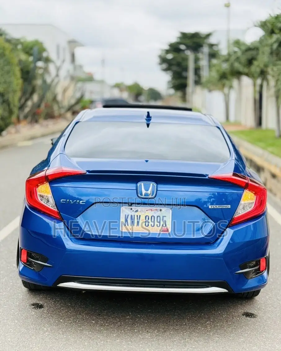 Honda Civic 2019 Blue