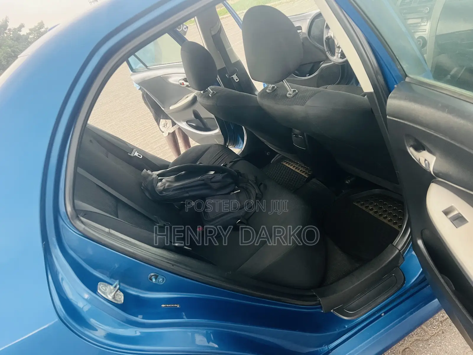 Toyota Corolla 2010 Blue