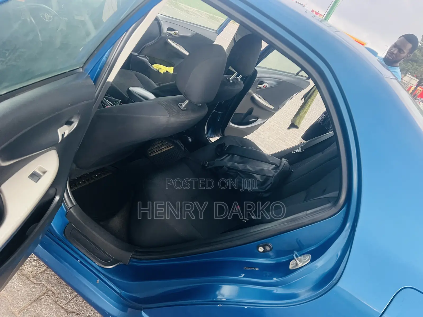 Toyota Corolla 2010 Blue