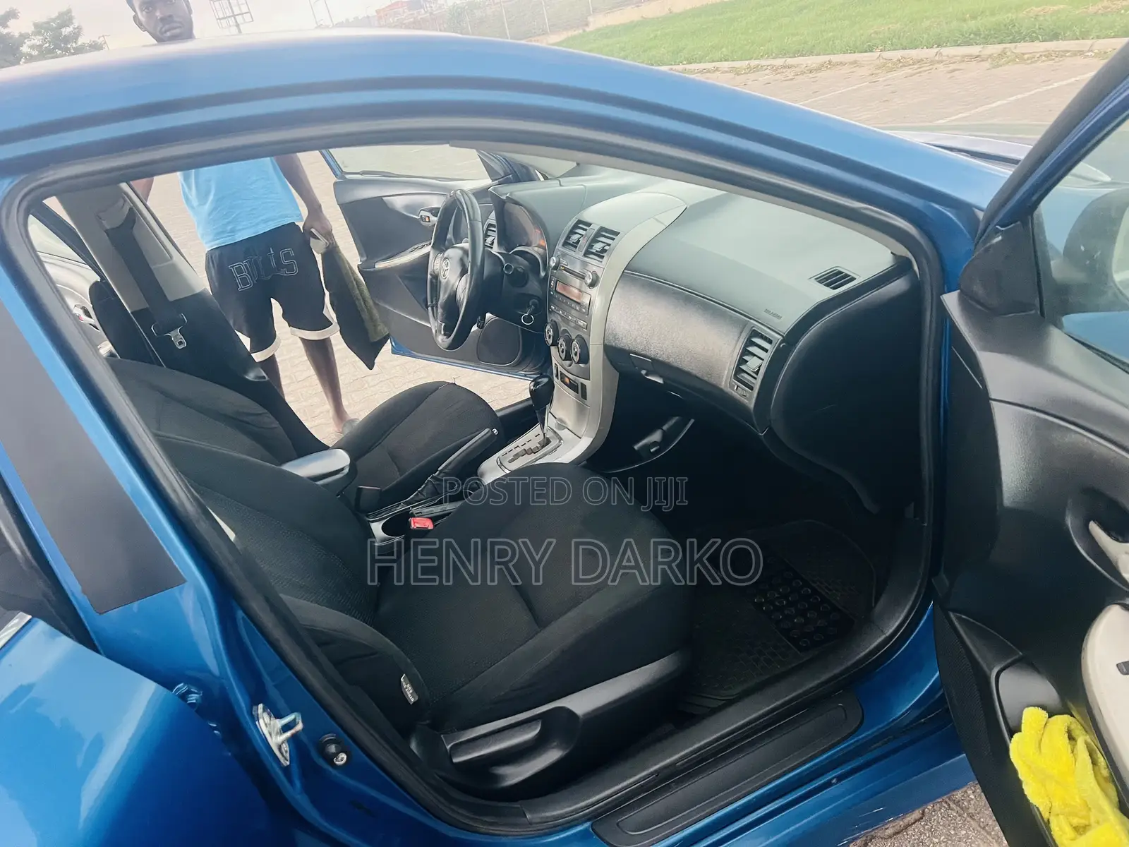 Toyota Corolla 2010 Blue