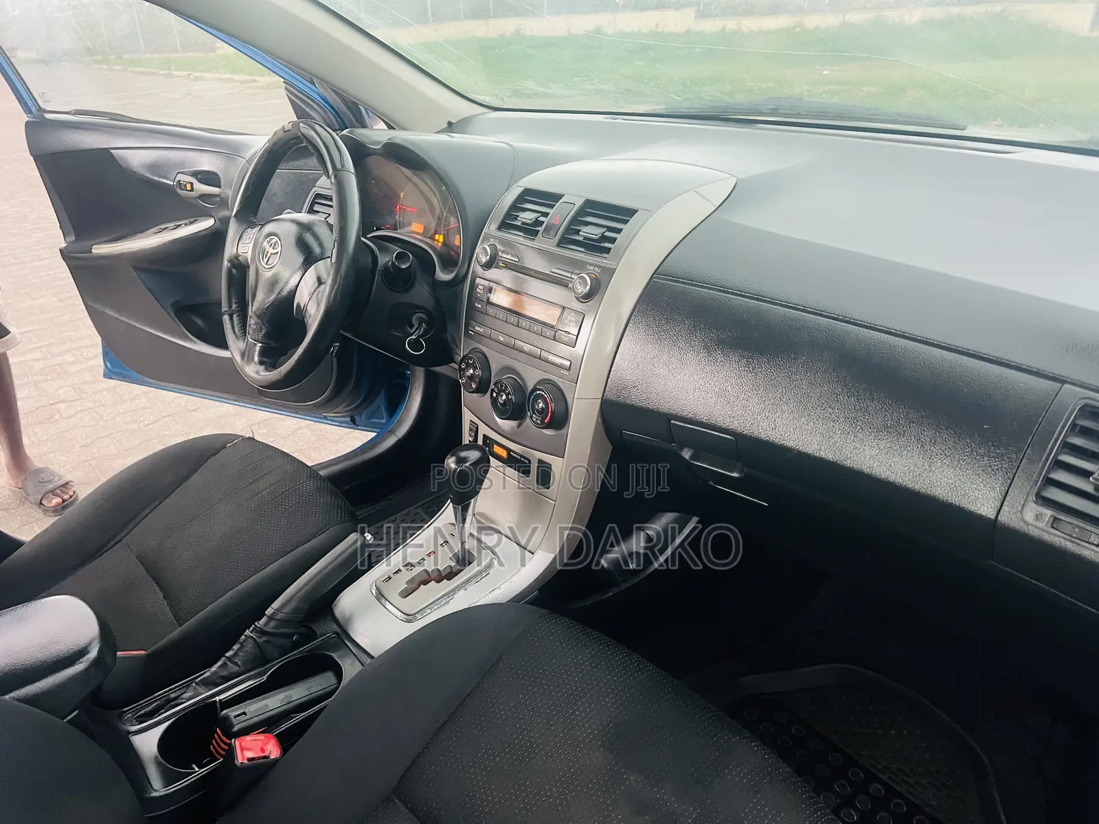 Toyota Corolla 2010 Blue