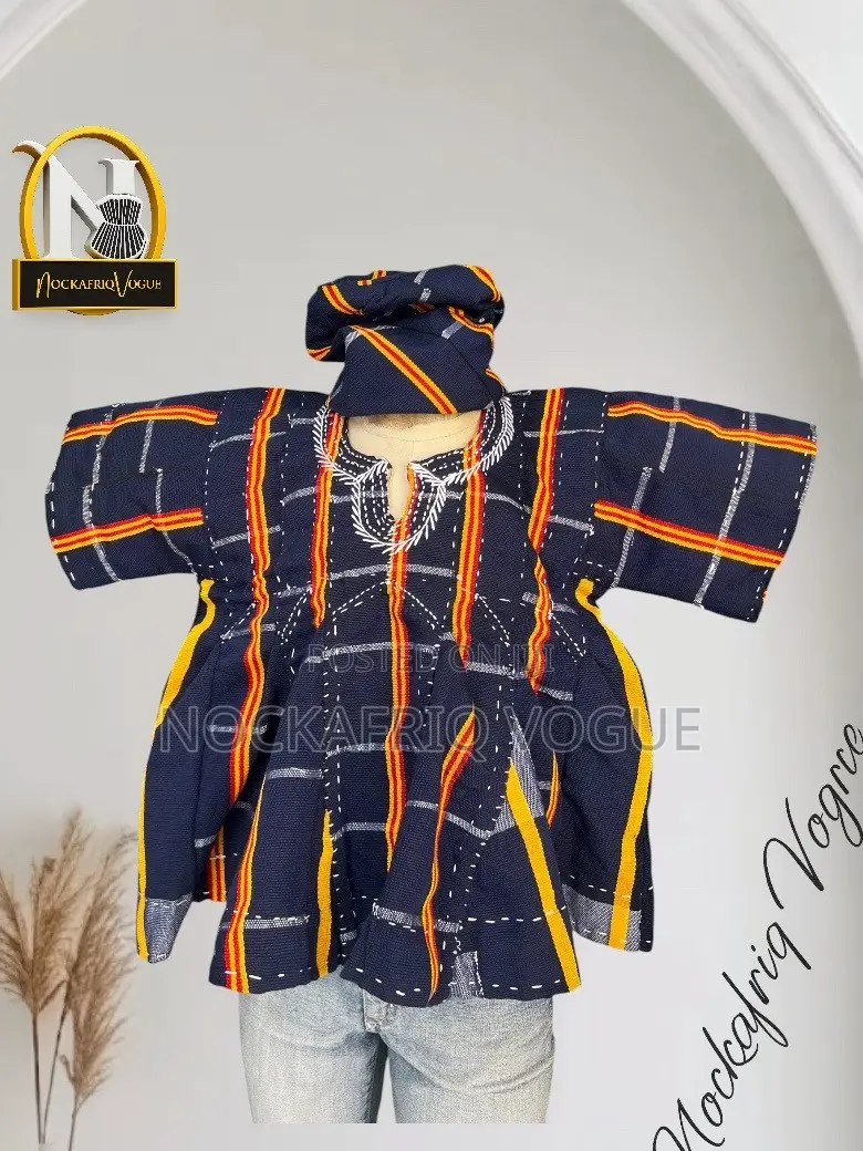 Kids Hand Sewn Smock /Fugu