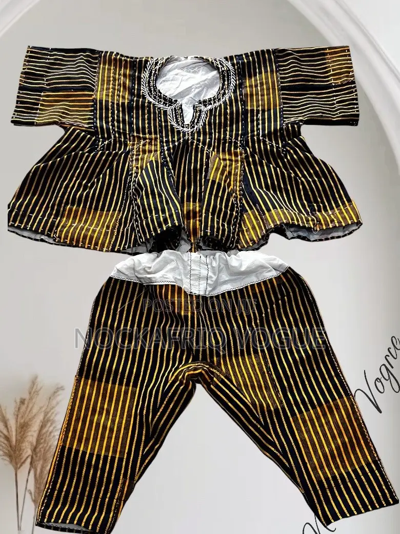 Kids Hand Sewn Smock /Fugu