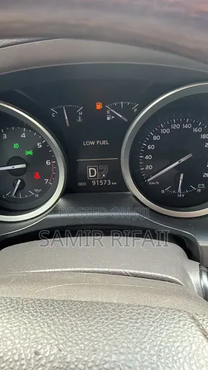 Toyota Land Cruiser 5.7 V8 2015 Black