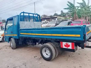 Kia Bongo 2000 Blue