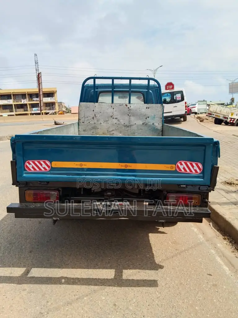 Kia Bongo 2000 Blue