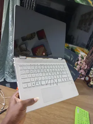 Laptop HP Pavilion 14 8GB Intel Core i5 HDD+SSD 256GB