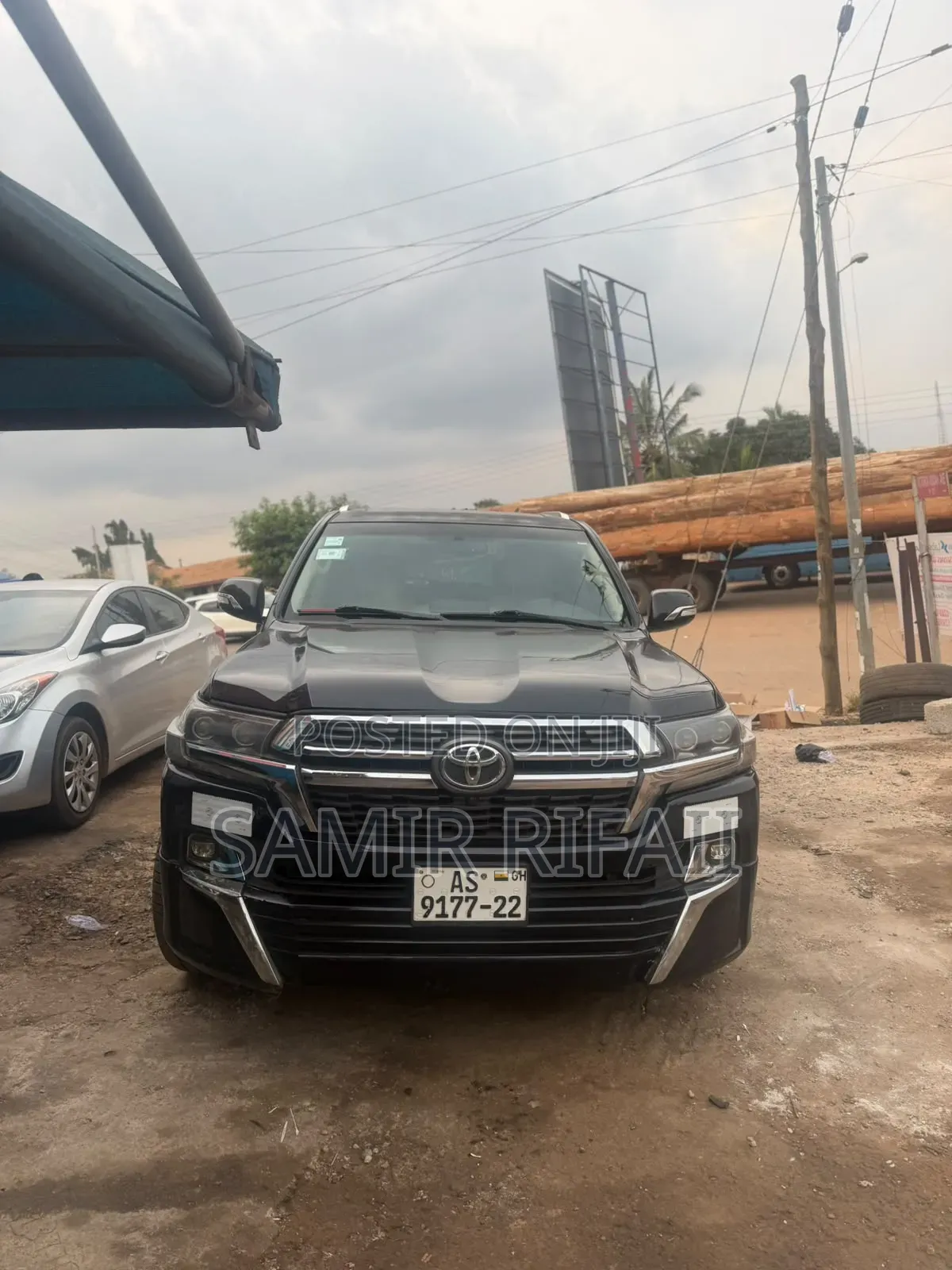 Toyota Land Cruiser 5.7 V8 2015 Black