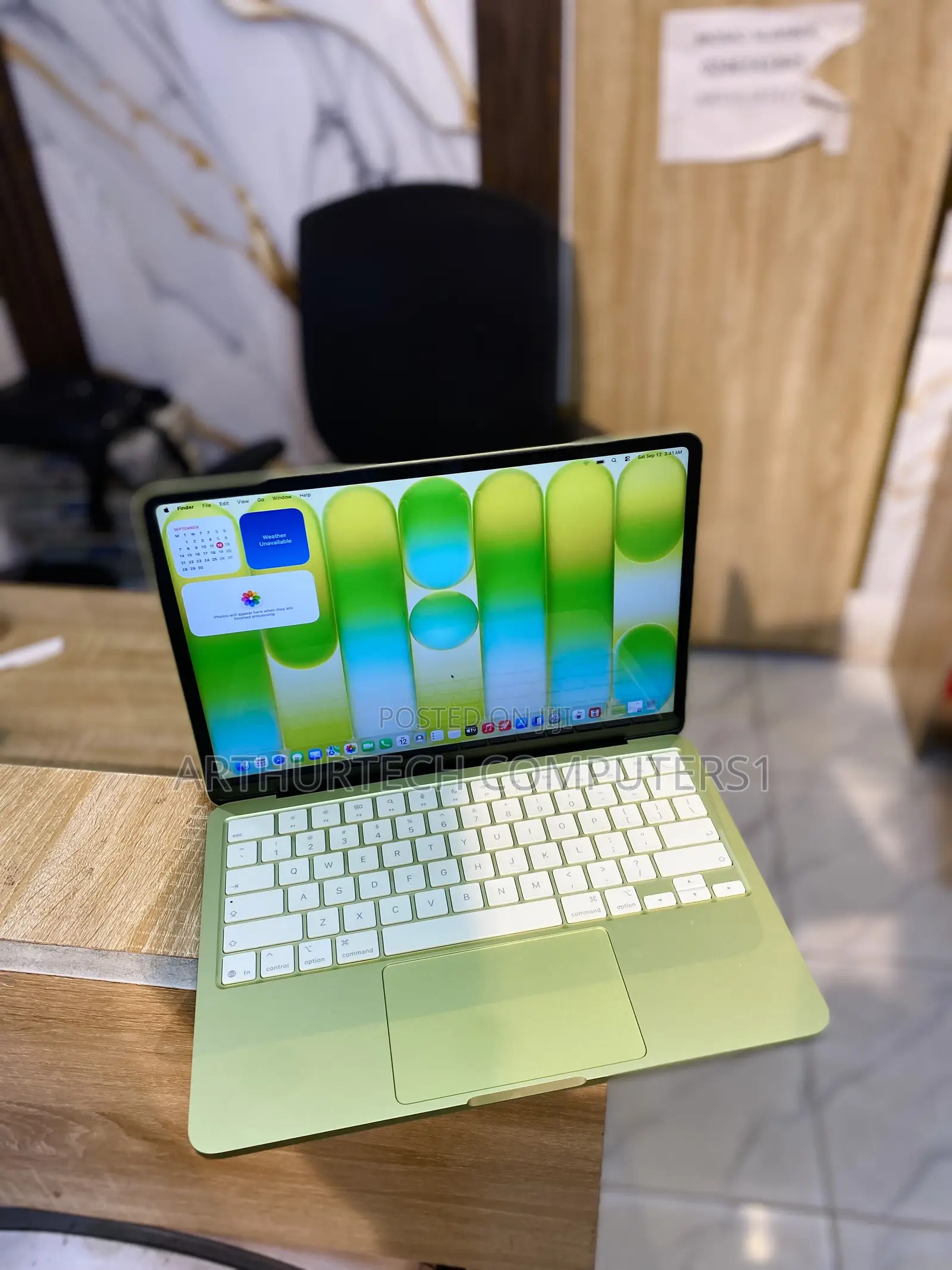 New Laptop Apple MacBook Neo 2026 8GB SSD 512GB