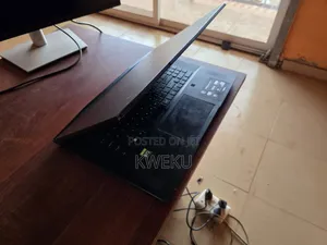 Laptop MSI Stealth GS77 16GB Intel Core i9 SSD 512GB