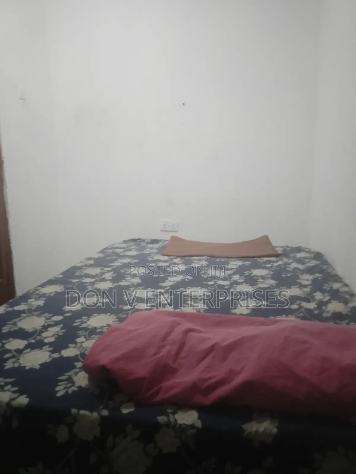 Mini Flat in Don V Enterprise, Ashomang Estate for rent