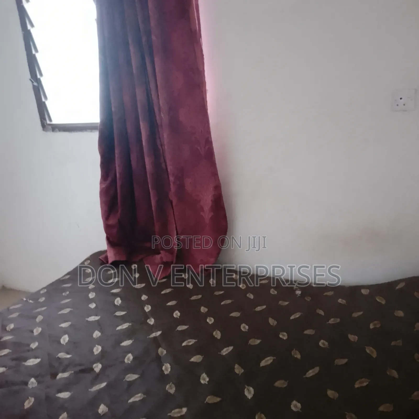 Mini Flat in Don V Enterprise, Ashomang Estate for rent