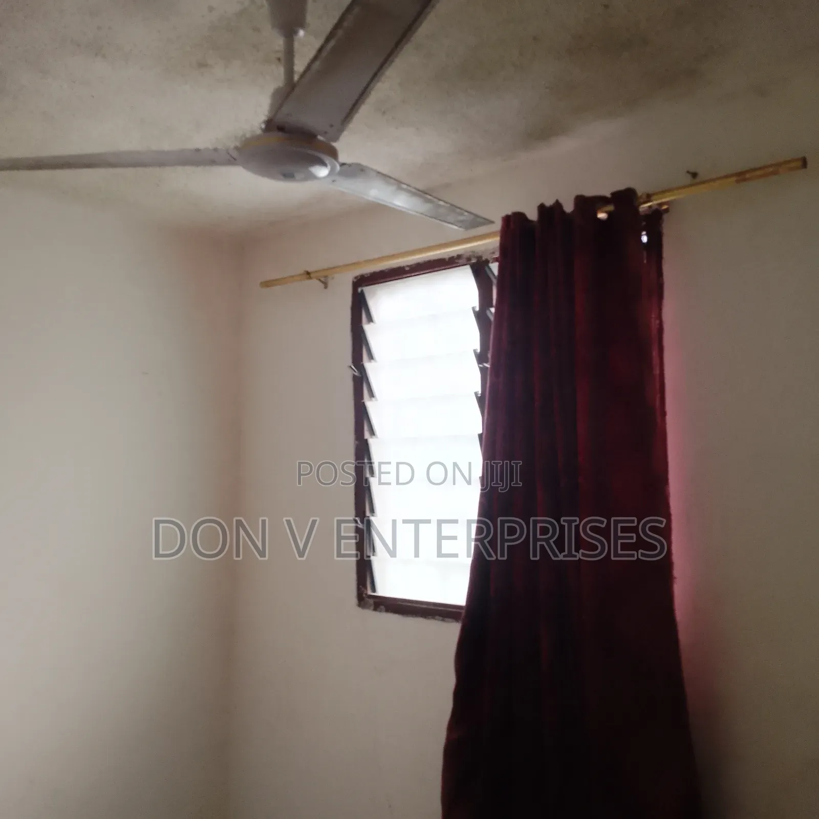Mini Flat in Don V Enterprise, Ashomang Estate for rent