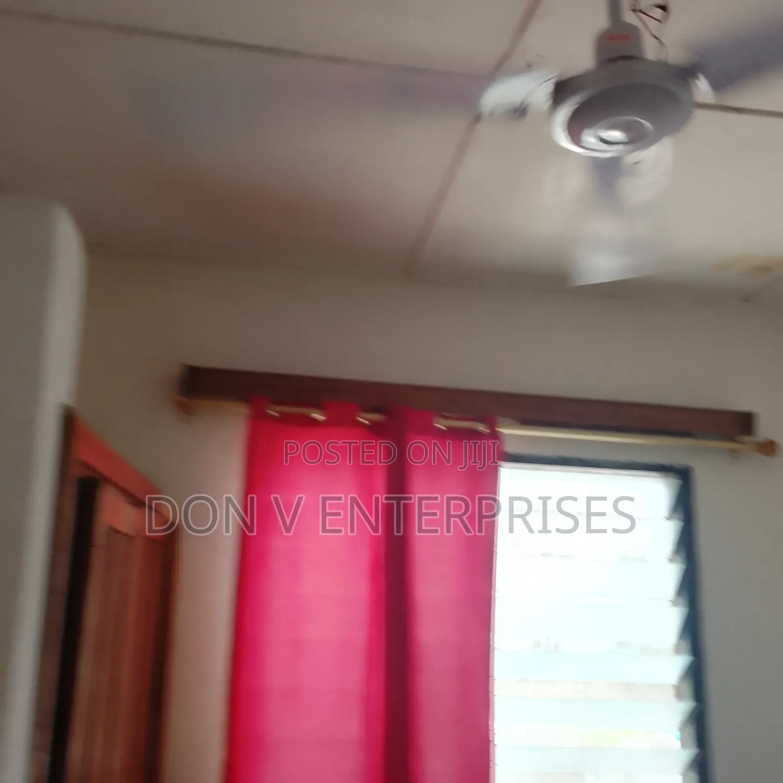 Mini Flat in Don V Enterprise, Ashomang Estate for rent