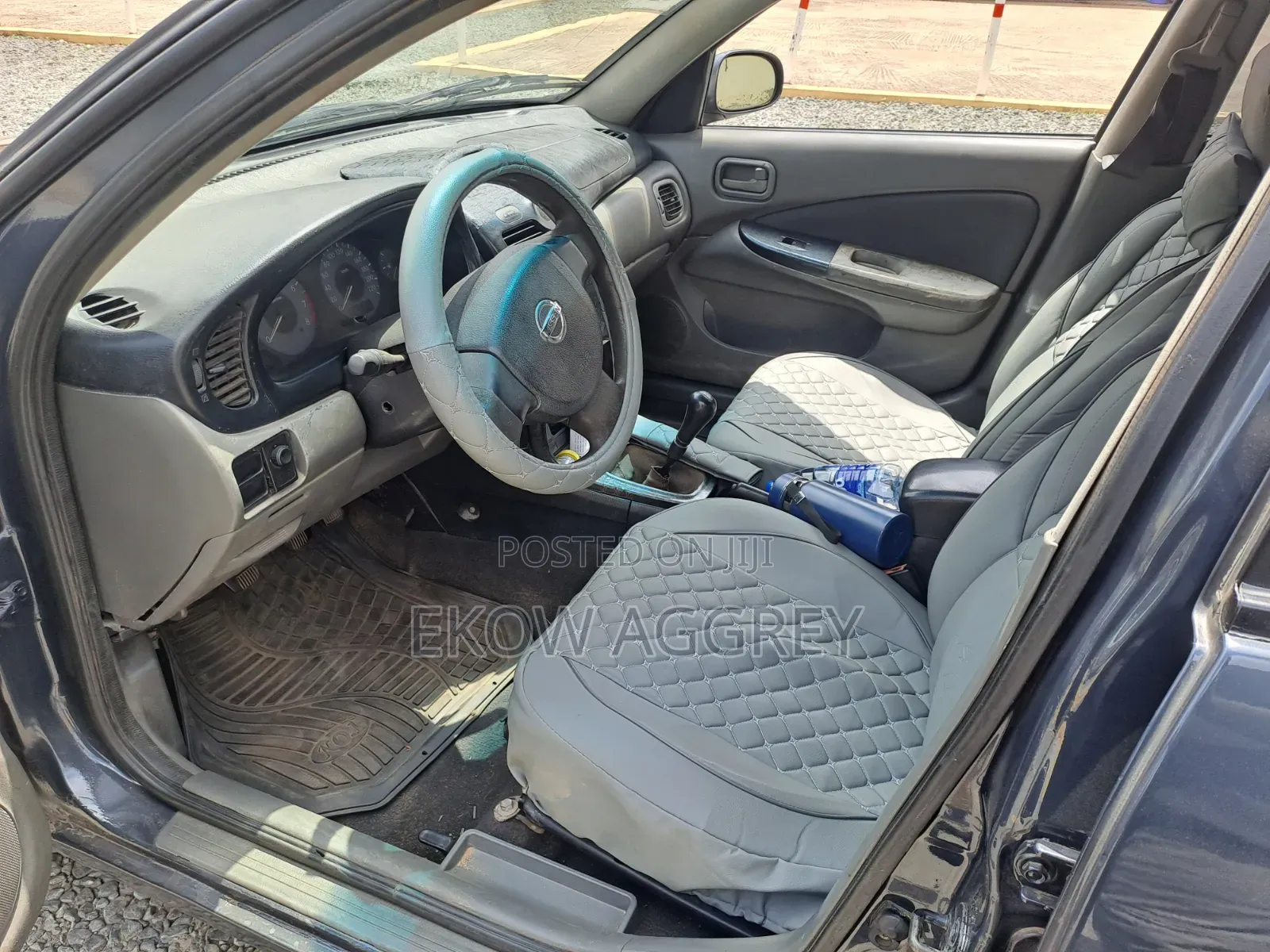 Nissan Sunny 2009 Gray