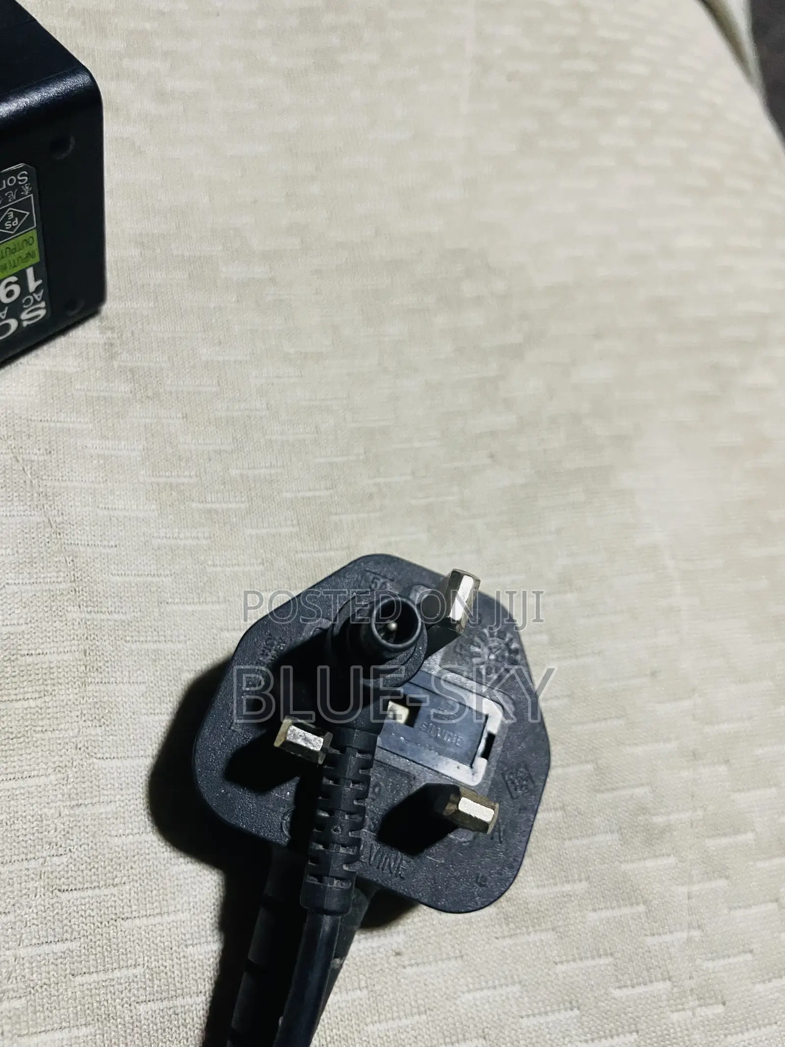 Sony 19.5v Laptop Charger for Sale