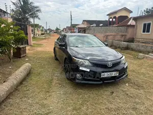 Toyota Camry LE 4dr Sedan (2.5L 4cyl 6A) 2014 Black