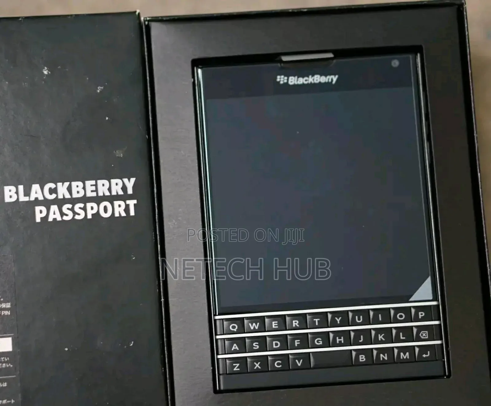 New BlackBerry Passport 32 GB Black